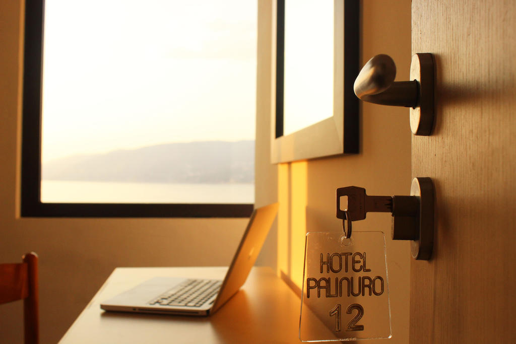 Hotel ปาลีนูโร ภายนอก รูปภาพ